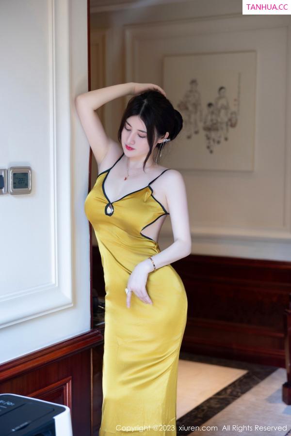 陈诗诗 诗诗 [XiuRen]高清写真图 2023.08.29 No.7302 诗诗kiki 丰腴美臀第55张图片